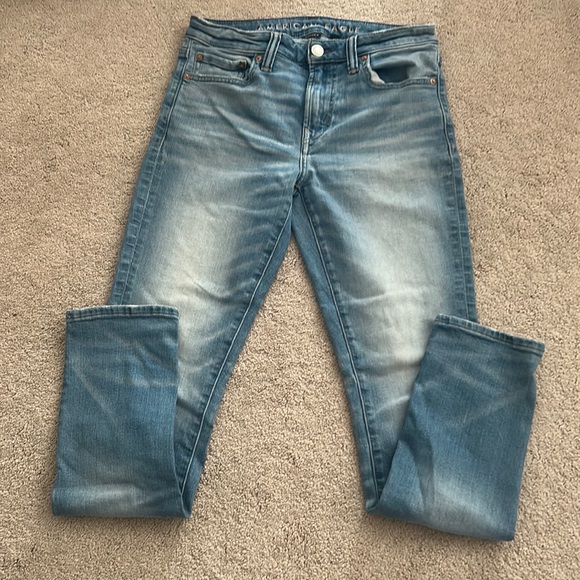 Other - American Eagle Jeans